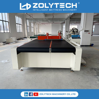 Macchina automatica del bordo del nastro del materasso per i pannelli del materasso nella linea di produzione del materasso