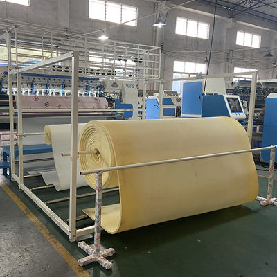 Punto a catenella della trapuntatrice automatizzato 3 aghi per le trapunte 1000rpm